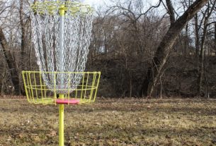 Participating in a Disc Golf Tournament: What You Must Never Overlook