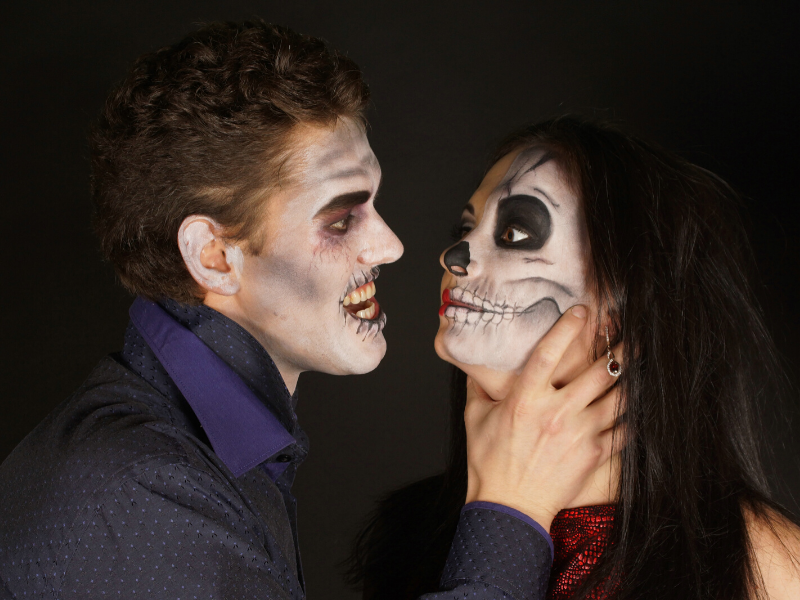 Effective Halloween Makeup Removal Tips